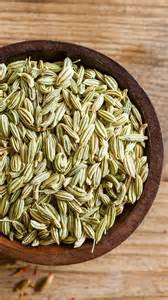 fennel seeds benefits: जेवल्यानंतर बडिशेप का खावी?