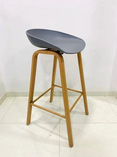 Manufacturer of Office Chairs & Hotel & Cafe Furniture by Vaibhavi ...