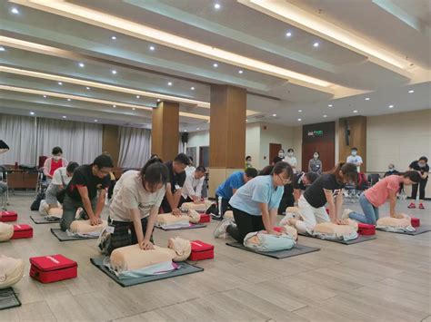 国庆这个超过3000个免费名额的公益急救培训课程等你来抢！ | 深圳活动网