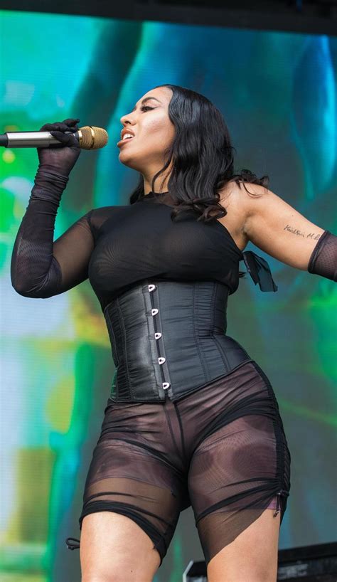 Kali Uchis Concert Tickets, 2023 Tour Dates & Locations | SeatGeek