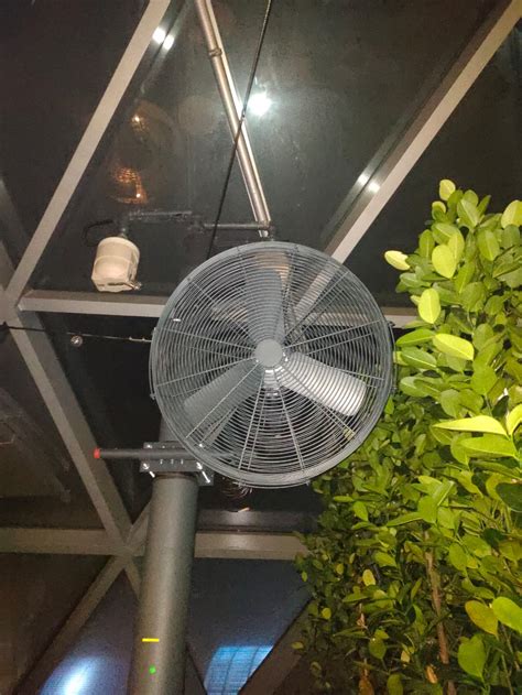 Outdoor Wall-Mount Fans: A Breezy Solution For Your Outdoor Space ...