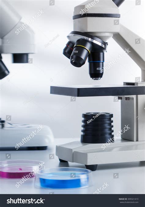 Lab Microscope 的图像结果