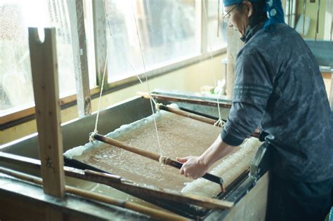 Techniques and Traditions of the handmade paper-making village. | 黒谷和紙® ...