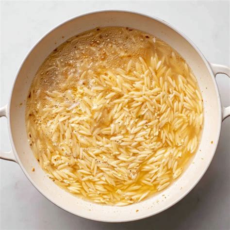 Easy 30-Minute Lemon Chicken Orzo Pasta Recipe