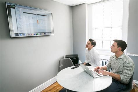 Office Portrait Example 的图像结果