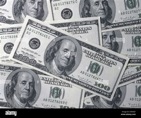 Close-up of American hundred dollar bills Stock Photo - Alamy