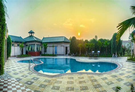 Gajraj Trails Resort is located in Dhela near Jhirna Zone, Jim Corbett
