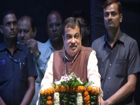 Most of the states support new motor vehicle rules: Gadkari