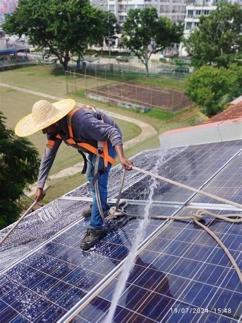 Solar Panel Installation 的图像结果