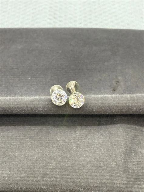 Baby Single Stone Stud in 925 Silver | Anubhav Silvers