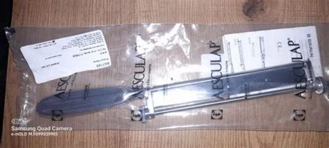 Rhinoplasty Instruments 2 - Aufright Nasal Retractor with Fiberoptic ...