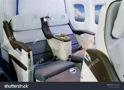 Business Class Plane Seats 的图像结果