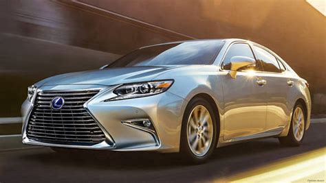 Image gallery: India-spec Lexus ES 300h - Overdrive