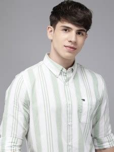 THE BEAR HOUSE Men Striped Casual Light Green, White Shirt - Buy THE ...