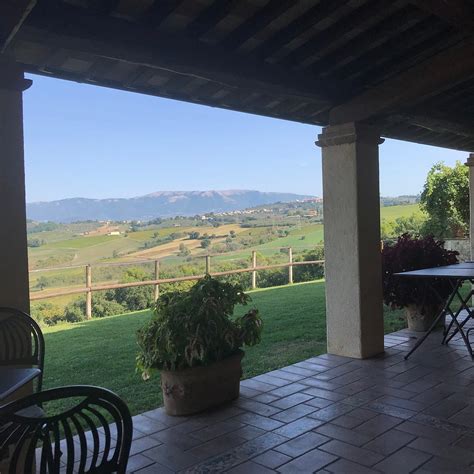 GENIUS LOCI COUNTRY INN (Bevagna) - Inn Reviews, Photos, Rate ...