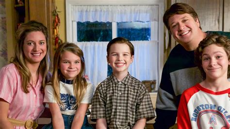 Young Sheldon season 1 ending explained: What does Sheldon do for ...