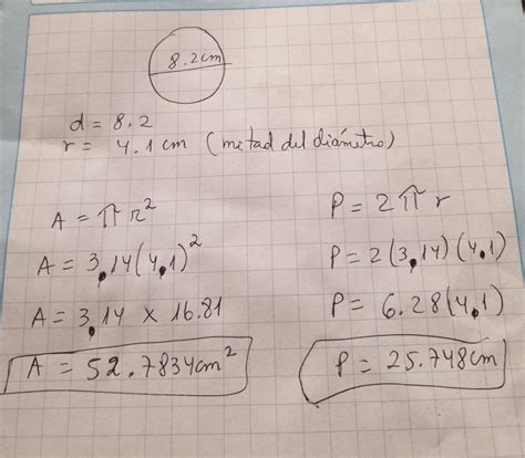 area y perimetro de un circulo de 8.2 cm - Brainly.lat