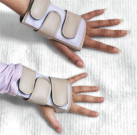 Buy U CAN Paws Wrist Guards Gymnastics Paws Gymnastics Wrist Support ...