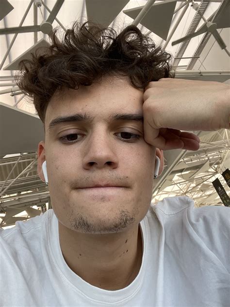 J'ai investi beaucoup d'argent dans des formations. + de 8000€ pour ...