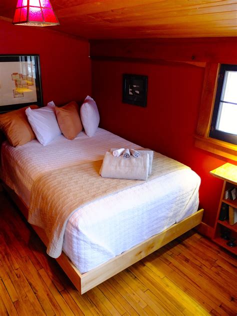Pere Marquette Riverfront Cabin - Cabins for Rent in Baldwin, Michigan ...