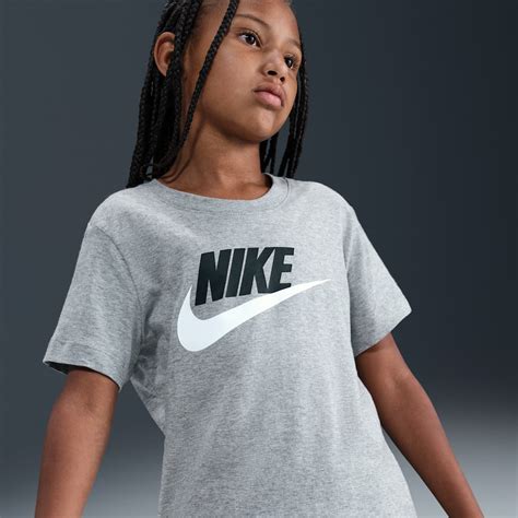 Grey Graphic T-Shirts. Nike AU