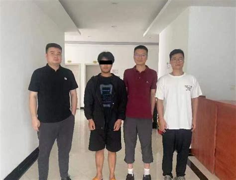 17岁小伙疑身陷柬埔寨最新素材