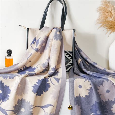 Floral Printed Woolen Scarf Blue Online - Premium Scarf | Nestasia