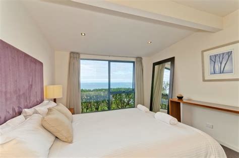 BEACON POINT OCEAN VIEW VILLAS (Apollo Bay) - Villa Reviews, Photos ...