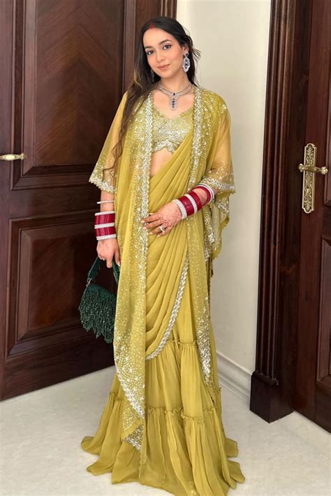 Buy Designer Party Wear, Ethnic Wear Dresses for Women Online – Onaya