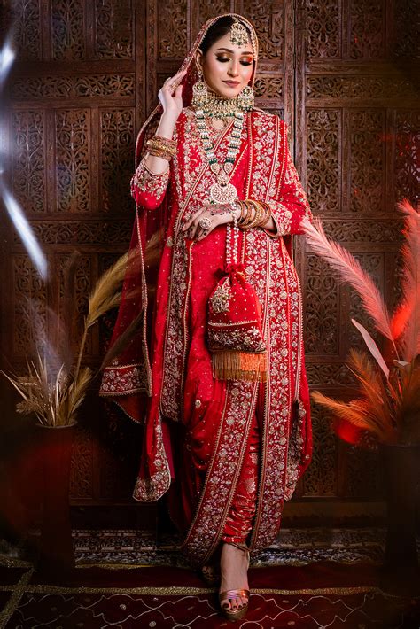 Hyderabadi Bridal Khada Dupatta (Drape Saree) – AALIYA DEEBA