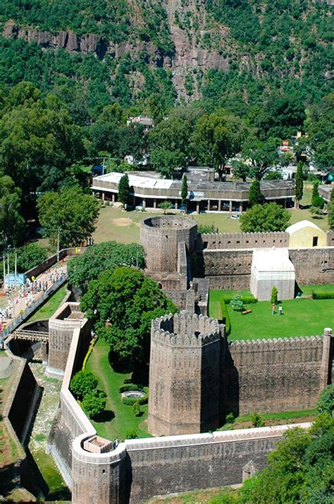 Unveiling the historical Bahu Fort in Jammu | Incredible India