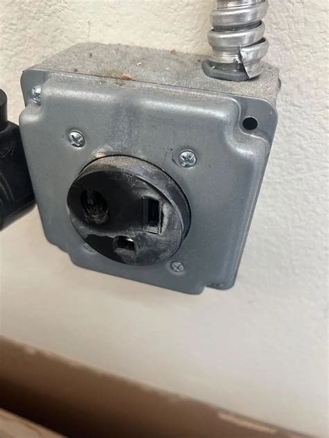 Burnt 240V outlet | Rivian Forum - R1T R1S R2 R3 News, Specs, Models ...