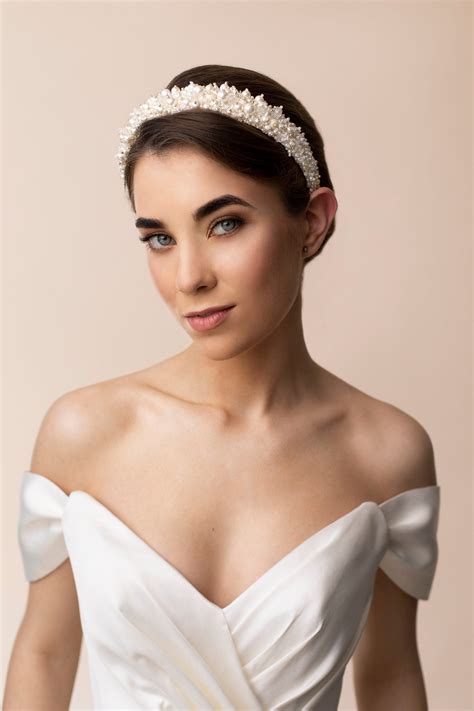 Pearl bridal headband | Bridal hoop with pearls | Wedding hair ...