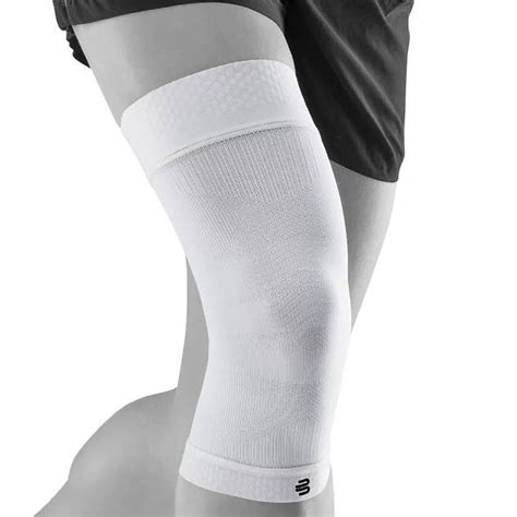 Sports Compression Knee Sleeve - 20-30 mmHg – Bauerfeind Canada - Sports