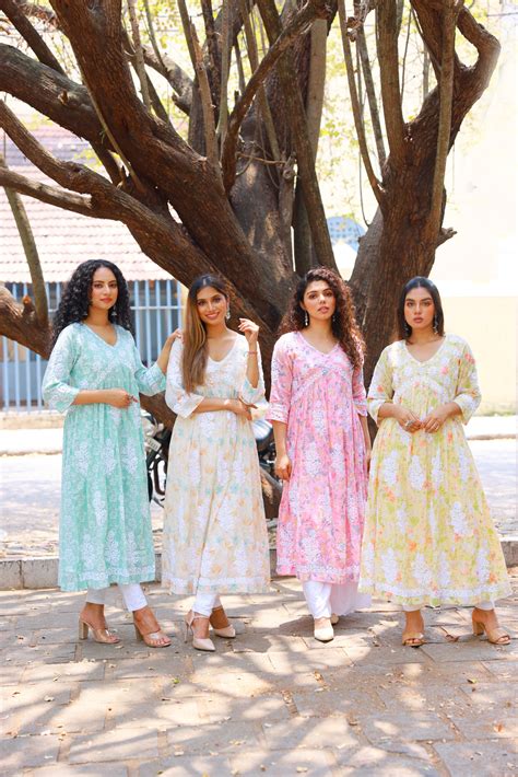 Mul-Mul Collection – Chikankari Affair