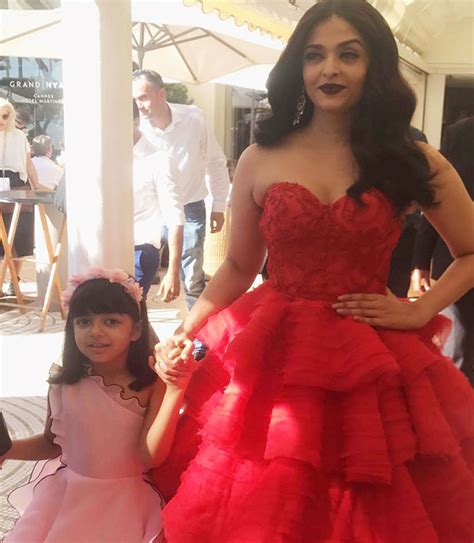 Aaradhya Bachchan is a cute lil’ fashionista | Femina.in