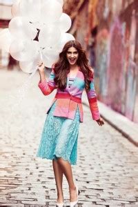 Sonam kapoor Posters - Bollywood Actress Posters Paper Print ...
