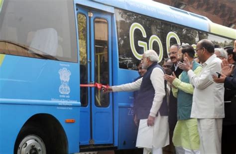 Government looks at retrofitted electric buses to curb pollution ...