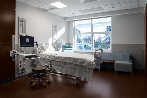 Matthews Medical Center Bed Tower Addition - Vannoy Construction