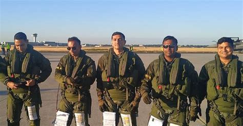 Rafale news in Hindi : First 5 IAF Rafales leave Dassault Aviation ...