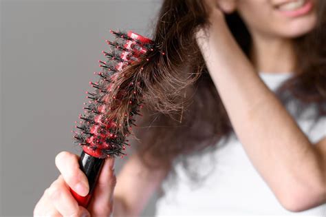 How to Get Rid of Your Double Chin: Its Causes and Effective Treatments