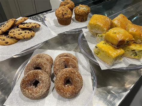 Cafe at Island Homemade Ice Cream Scoop Shop (@cafe ...