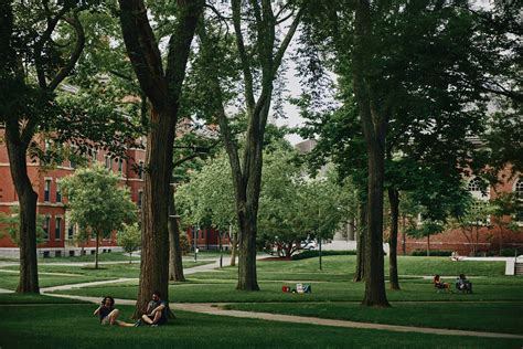Georgetown and Columbia Law Schools Withdraw From U.S. News Rankings - The New York Times - ranking of georgetown law school