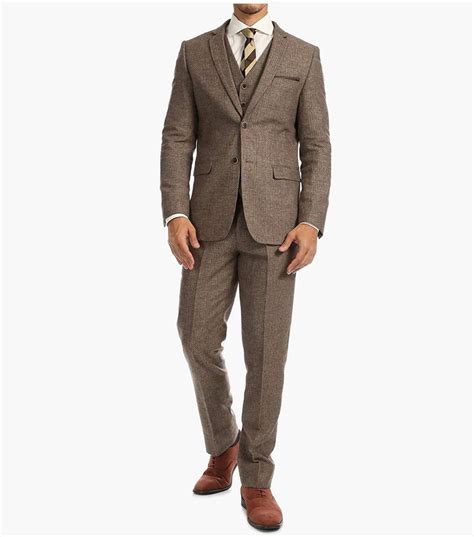 10 Best Men’s Suits