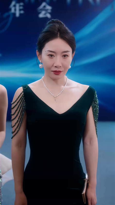 Twisted Motherhood Chinese Drama Full 66 Episodes - MoboReels