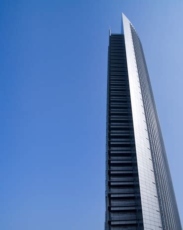 Skyscraper Side View 的图像结果