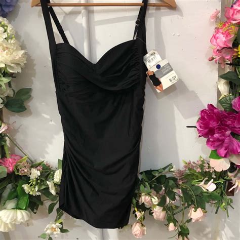 NWT Nancy Ganz Size 14 body sculpting Black Bathers (s)