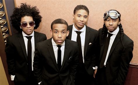 Mindless Behavior Spark Fans' Nostalgia W/ 'It Depends' Dance