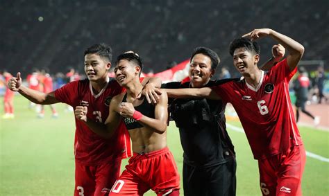 Indonesia wins first men's football gold at SEA Games in 32 years