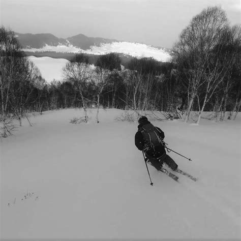 Kashmir | Gulmarg Backcountry Skiing & Splitboarding – Skimo.in